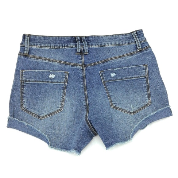 Black Daisy Junior's Blue Floral Rolled Frayed Hem Jean Shorts Size 5/27 - Picture 2 of 2